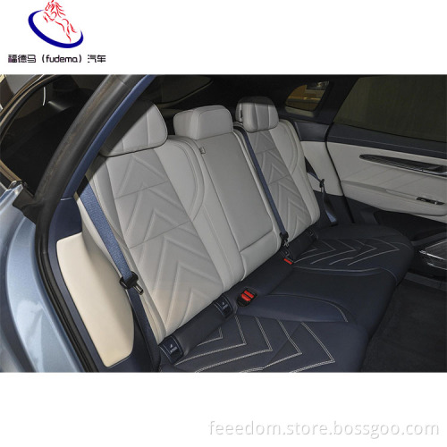 Geely Zeekr 001 Auto elettrica 732 km Made in Cina New Energy Vehicle EV Car Luxury Electric Car